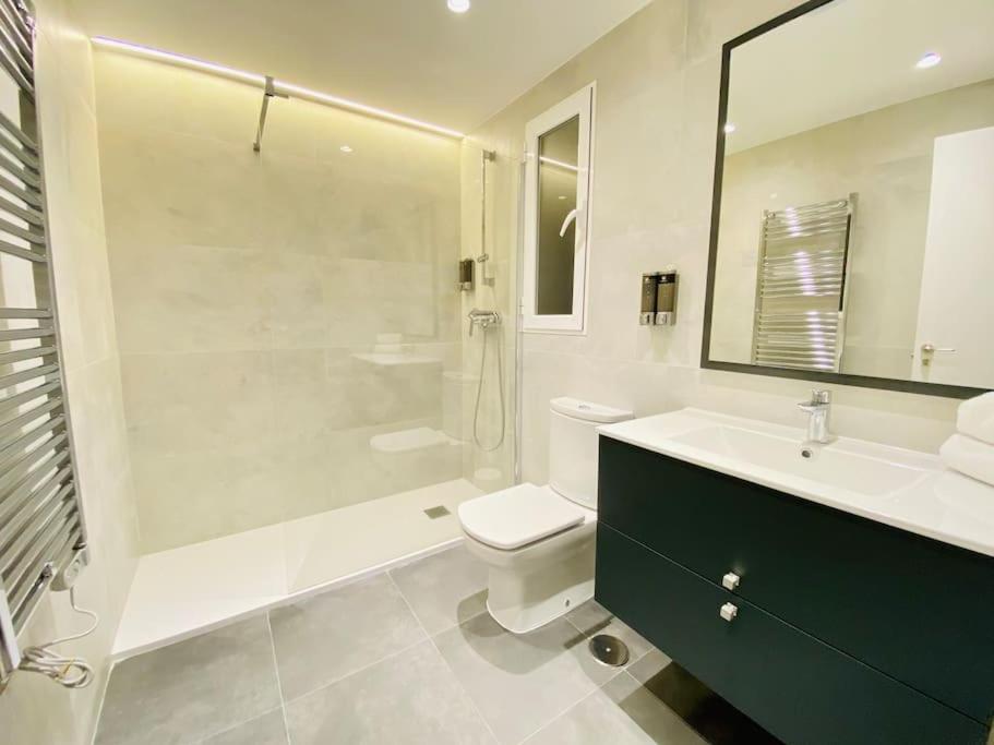 Plaza Santa Ana Ec Apartment Madrid Luaran gambar